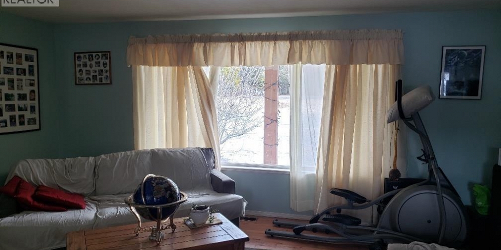 2455 KRESTON STREET Terrace Photo 6 2455 KRESTON STREET Terrace Photo 6